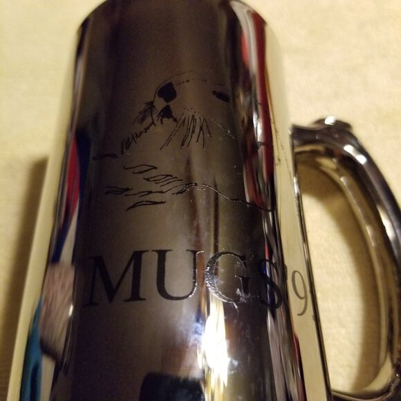 Chromed mug with animal graphic - Picture 1 of 5